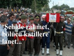 Akşehir şehidini uğurladı